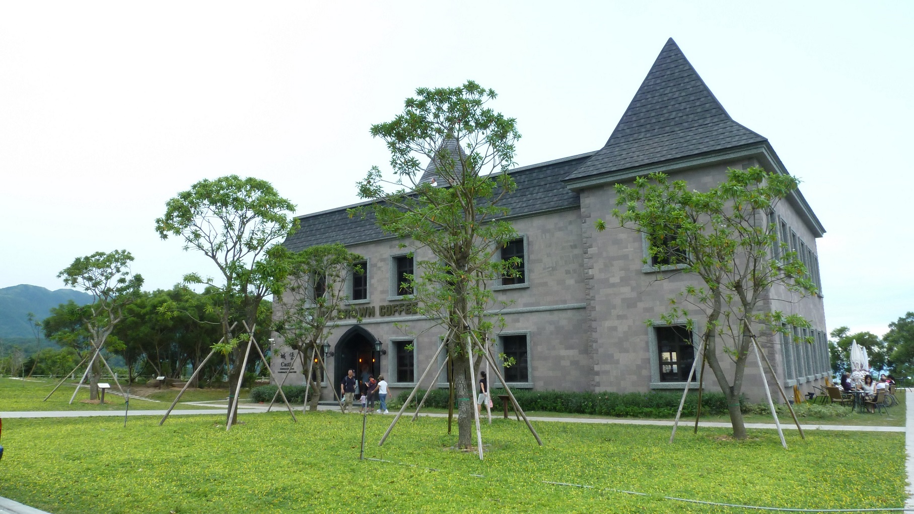 真情部落格 躲在廁所求死的那天，他聽見「我愛你」…從霸凌到用音樂走遍世界的逆轉人生｜宋松樹 生命見證 《上帝的演奏家》